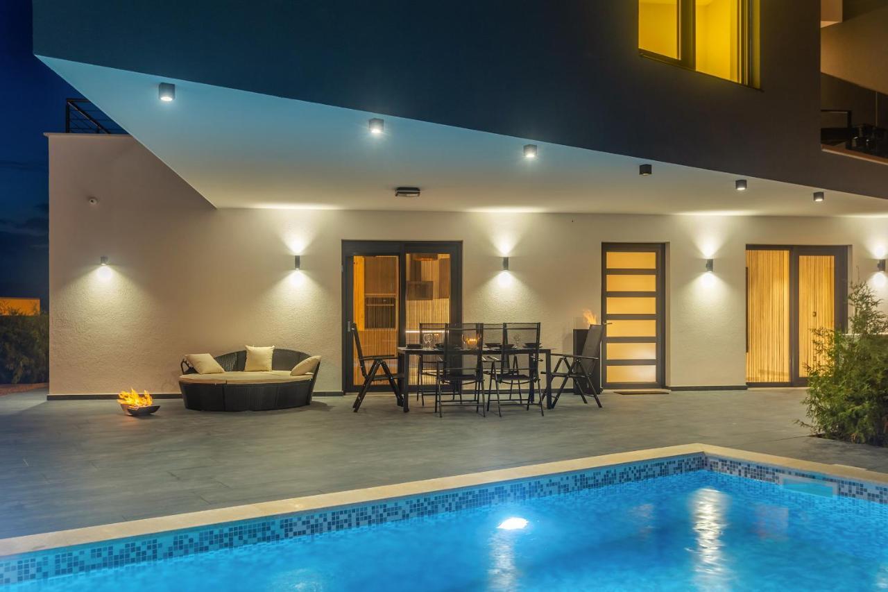 Luxury Apartment Noa Njivice Exterior foto