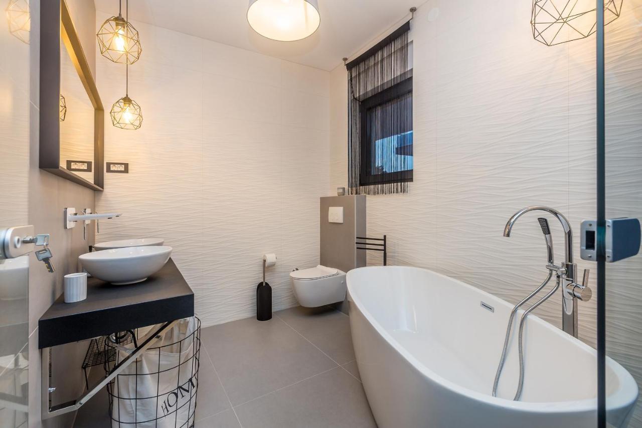 Luxury Apartment Noa Njivice Exterior foto