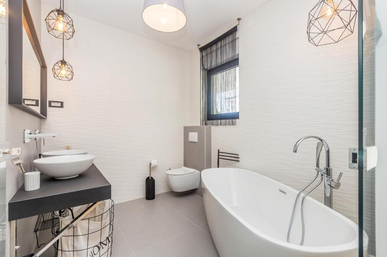 Luxury Apartment Noa Njivice Exterior foto