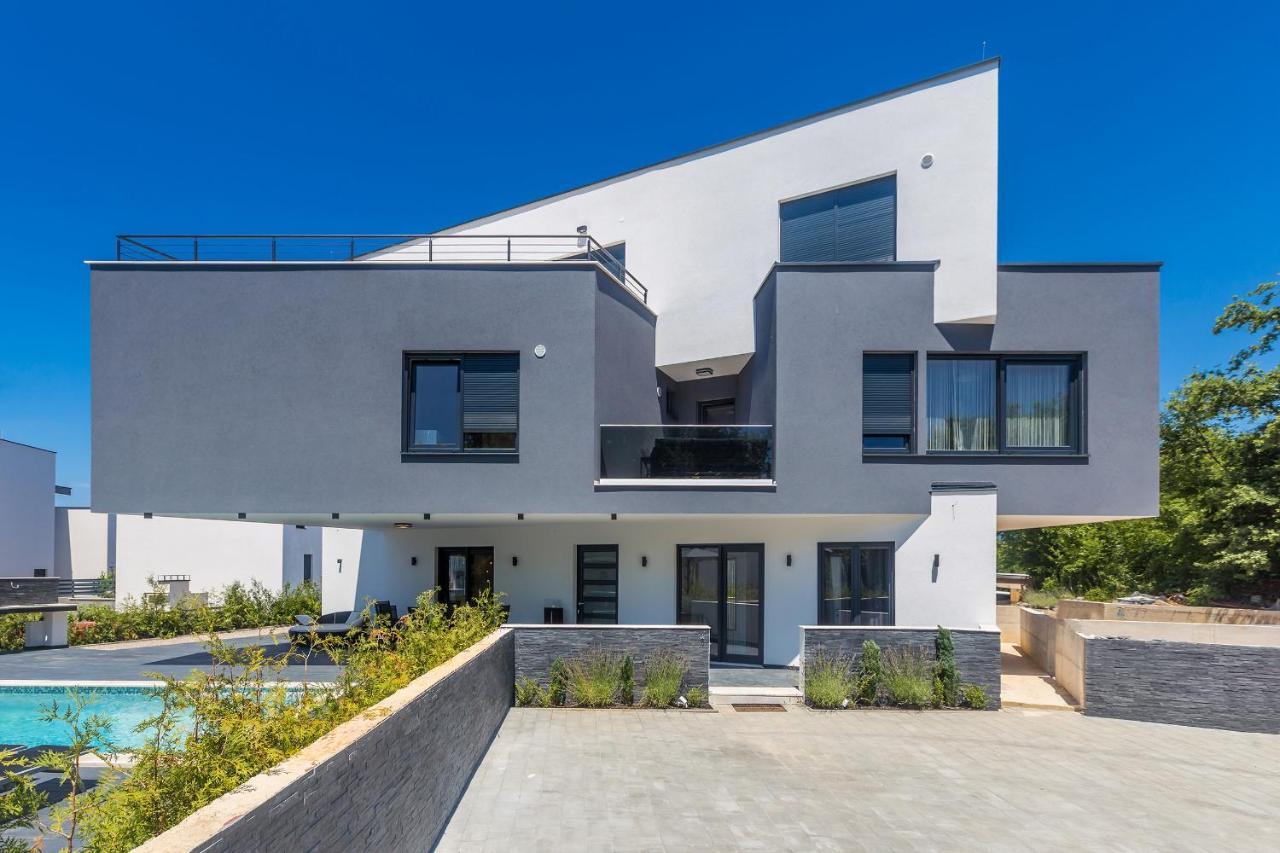 Luxury Apartment Noa Njivice Exterior foto